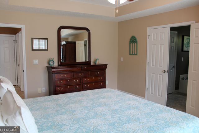100 Laketrail Drive, Griffin, GA 30223