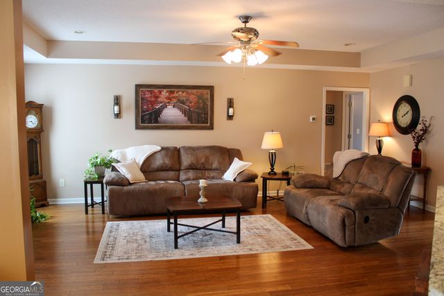 100 Laketrail Drive, Griffin, GA 30223