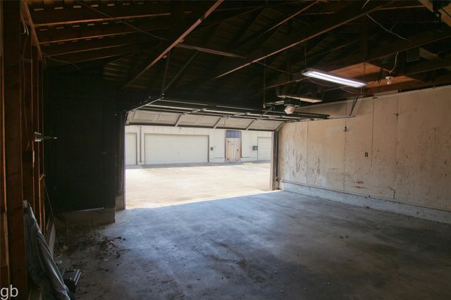 11568 S Kirkwood Road, Houston, TX 77477