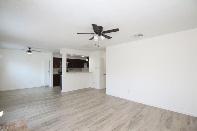 11568 S Kirkwood Road, Houston, TX 77477