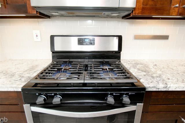 11568 S Kirkwood Road, Houston, TX 77477