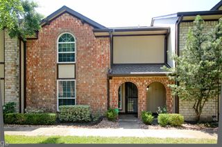 11568 S Kirkwood Road, Houston, TX 77477