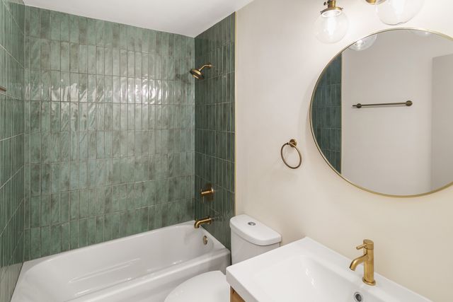 107 163rd Street, Calumet City, IL 60409