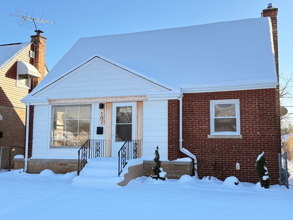 107 163rd Street, Calumet City, IL 60409