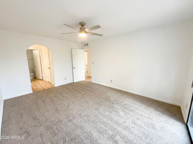 1803 W KIOWA Circle, Mesa, AZ 85202