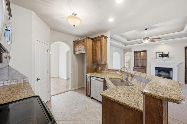 12361 Park Ridge Trail, Fort Worth, TX 76179