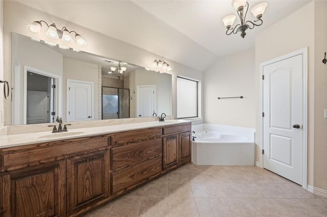 12361 Park Ridge Trail, Fort Worth, TX 76179