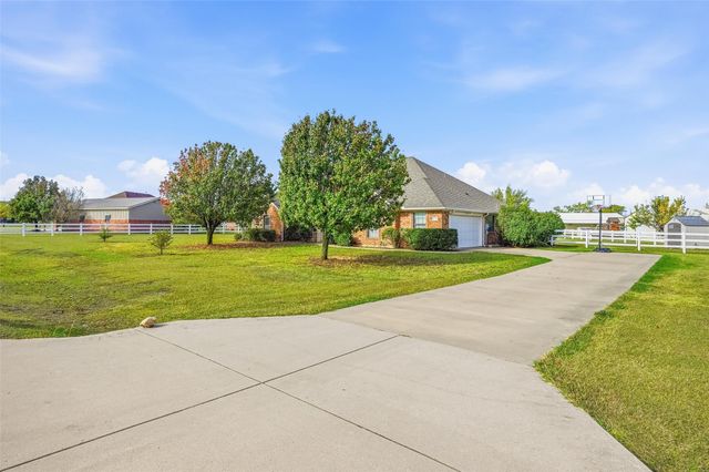 12361 Park Ridge Trail, Fort Worth, TX 76179