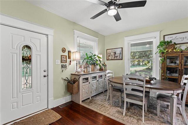 509 E Peoria Street, Paola, KS 66071