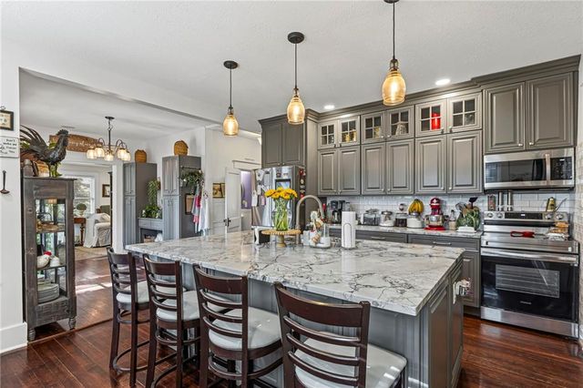 509 E Peoria Street, Paola, KS 66071