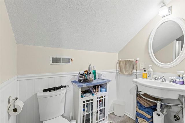 509 E Peoria Street, Paola, KS 66071