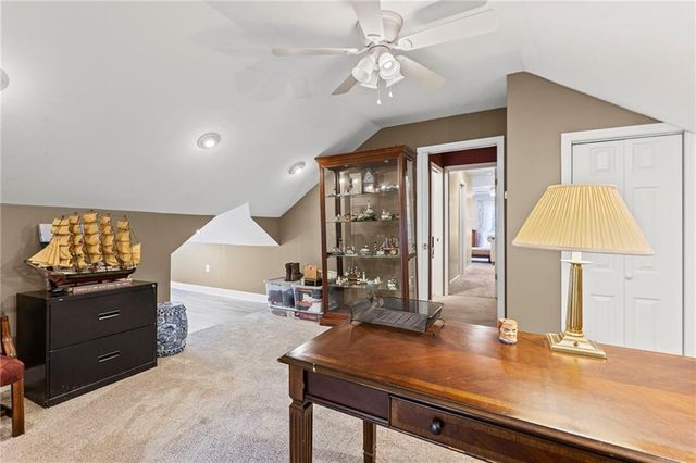 509 E Peoria Street, Paola, KS 66071