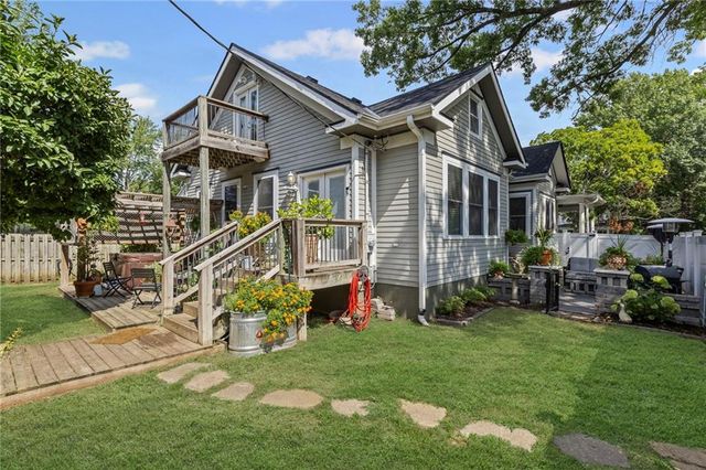 509 E Peoria Street, Paola, KS 66071