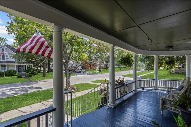 509 E Peoria Street, Paola, KS 66071