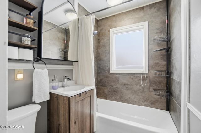 275 N Dale Drive, Lima, OH 45805