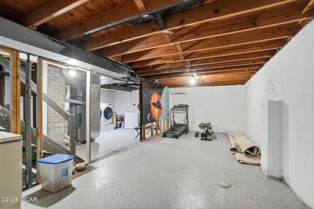 275 N Dale Drive, Lima, OH 45805