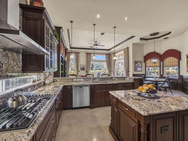 17384 Vistancia Circle, Boca Raton, FL 33496