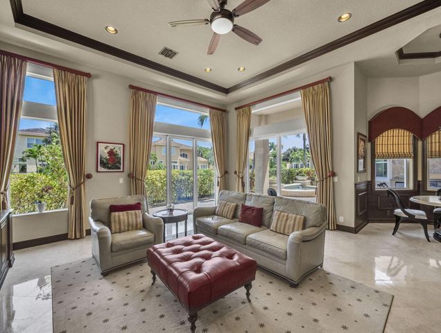 17384 Vistancia Circle, Boca Raton, FL 33496