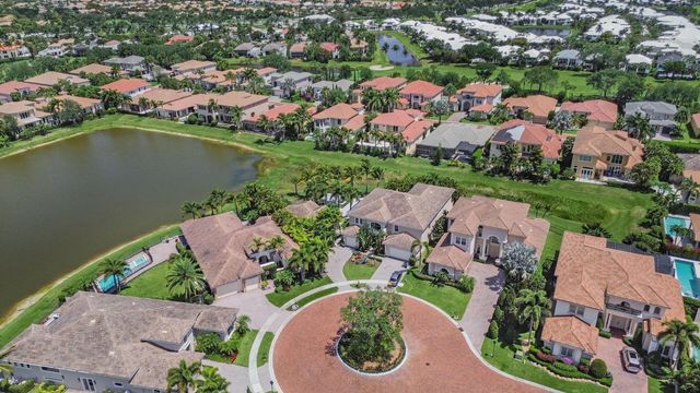 17384 Vistancia Circle, Boca Raton, FL 33496