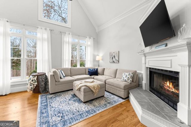 3852 CLUBHOUSE Drive, Gainesville, GA 30501