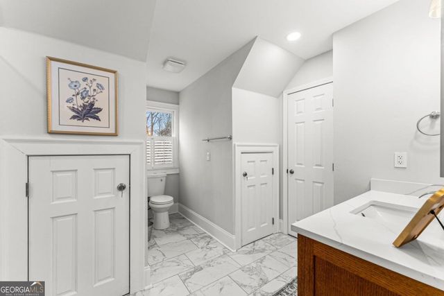 3852 CLUBHOUSE Drive, Gainesville, GA 30501