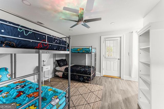 3852 CLUBHOUSE Drive, Gainesville, GA 30501