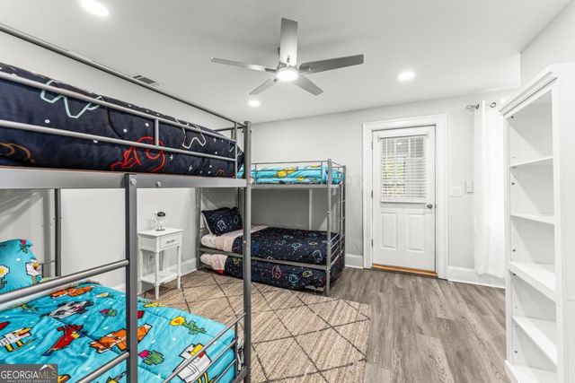 3852 CLUBHOUSE Drive, Gainesville, GA 30501