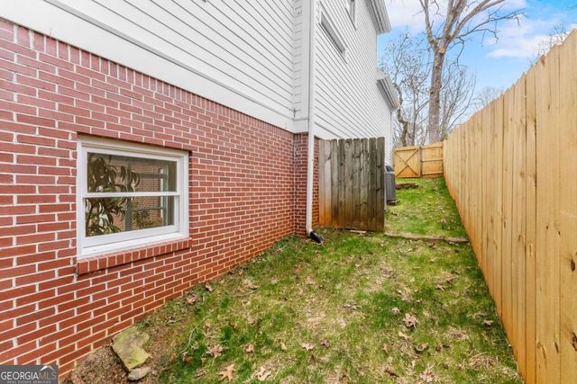 3852 CLUBHOUSE Drive, Gainesville, GA 30501
