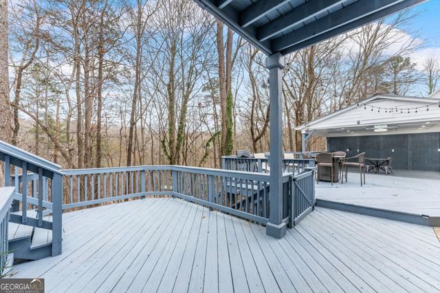 3852 CLUBHOUSE Drive, Gainesville, GA 30501