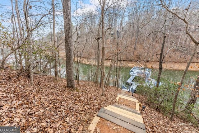 3852 CLUBHOUSE Drive, Gainesville, GA 30501