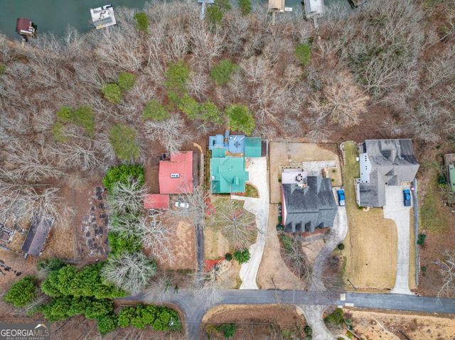 3852 CLUBHOUSE Drive, Gainesville, GA 30501