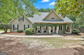401 Bellway Court, Tyrone, GA 30290