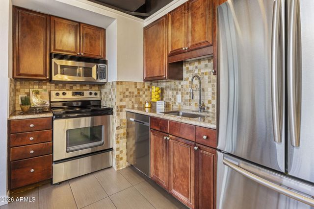 4750 N CENTRAL Avenue 17S, Phoenix, AZ 85012