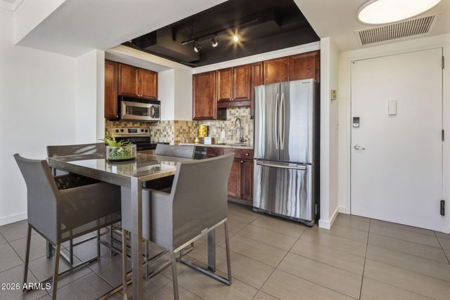 4750 N CENTRAL Avenue 17S, Phoenix, AZ 85012