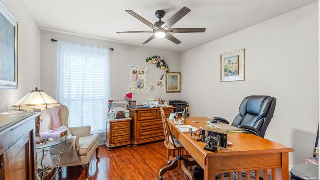 27511 Fels Mauer Blvd, New Braunfels, TX 78132