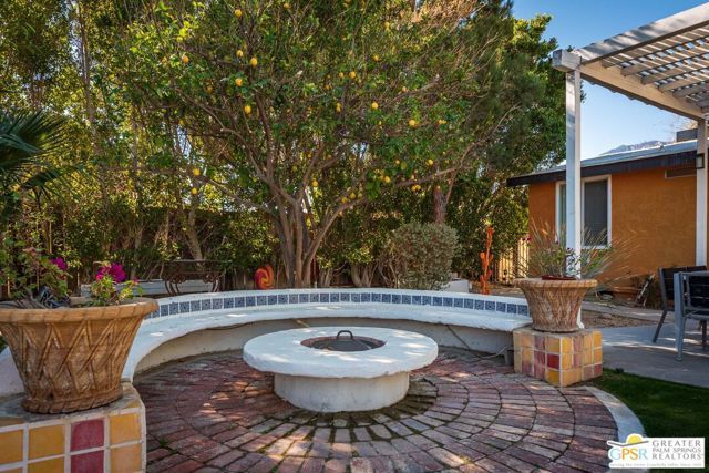 2072 Arnico Street, Palm Springs, CA 92262