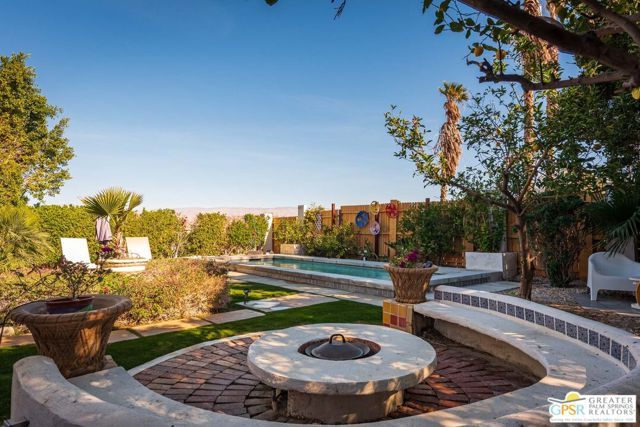 2072 Arnico Street, Palm Springs, CA 92262