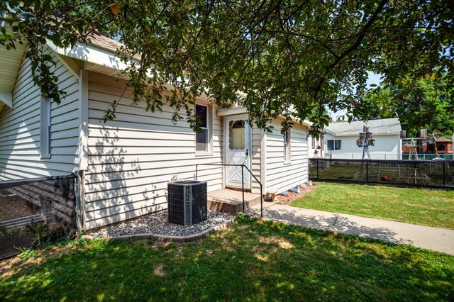 1992 Clear Avenue, Saint Paul, MN 55119