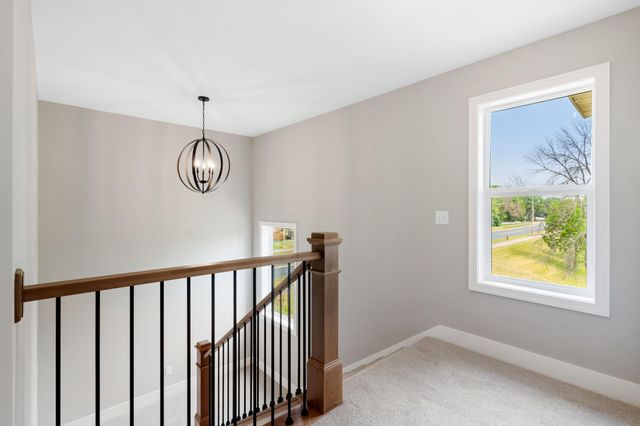 4986 Dodd Road, Eagan, MN 55123