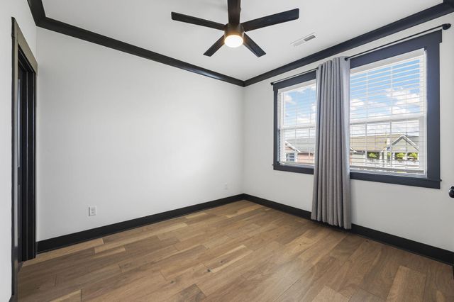 1832 Madison Street, Chattanooga, TN 37408