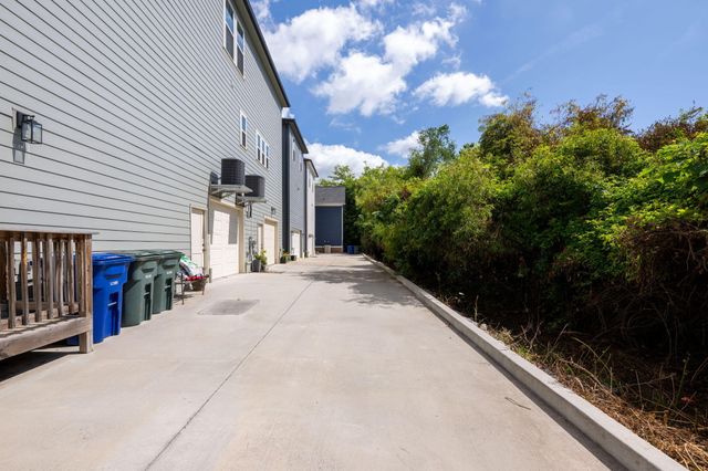 1832 Madison Street, Chattanooga, TN 37408