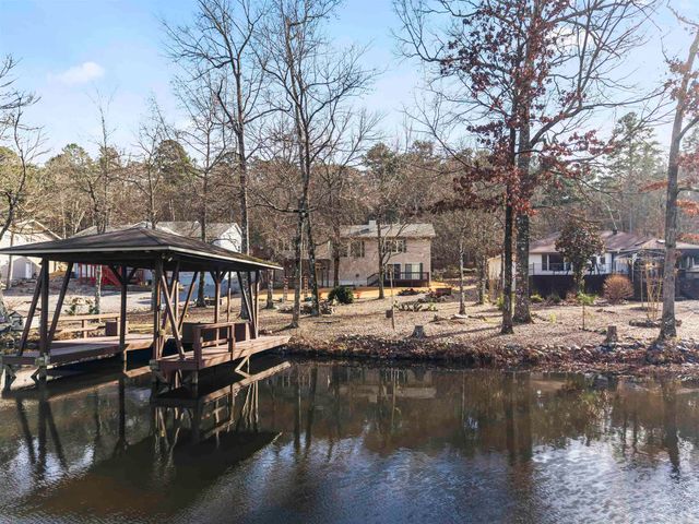 70 Estremedura Drive, Hot Springs Village, AR 71909