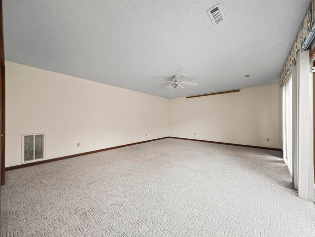 70 Estremedura Drive, Hot Springs Village, AR 71909