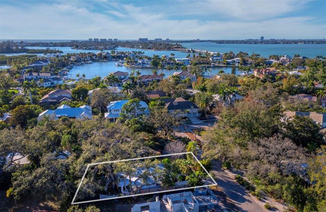 1642 CATALONIA LANE, Sarasota, FL 34239