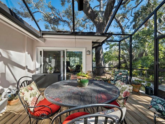 1642 CATALONIA LANE, Sarasota, FL 34239