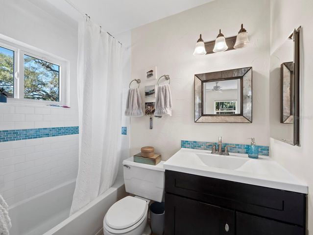 1642 CATALONIA LANE, Sarasota, FL 34239