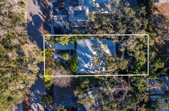 1642 CATALONIA LANE, Sarasota, FL 34239