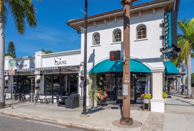 1642 CATALONIA LANE, Sarasota, FL 34239