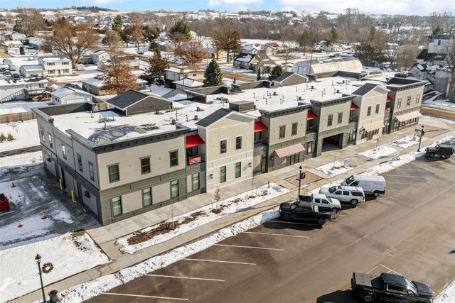 1500 Main St 206, Ely, IA 52227