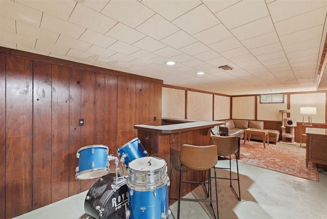 719 Aster Avenue, Holland, MI 49423